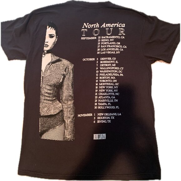 Demi Lovato Holy Fvck 2022 Concert t-shirt - Picture 2 of 3